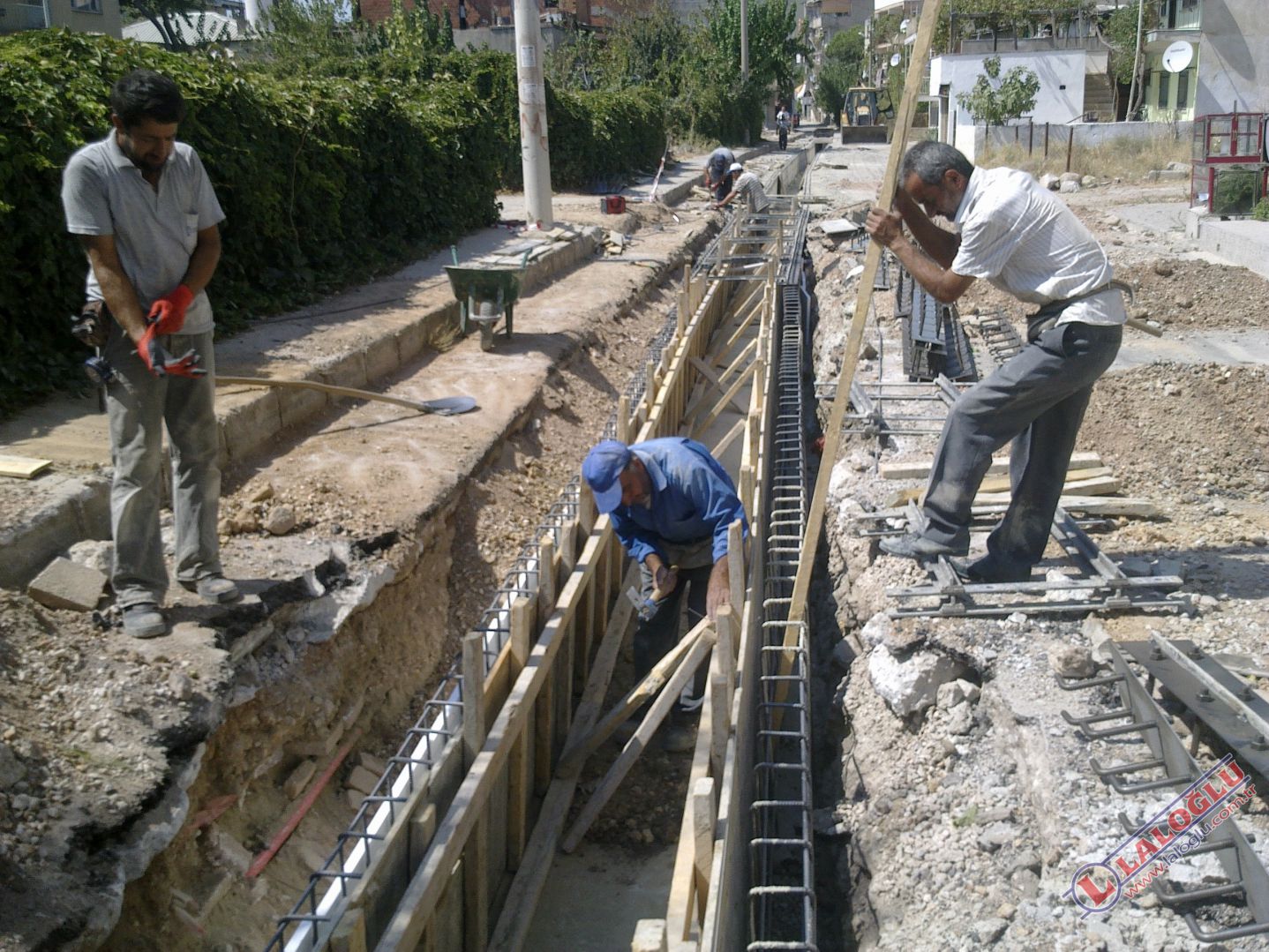 Karşıyaka Bayraklı Yağmursuyu Kanalı-cumh