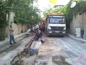 Bayraklı Anadolu Caddesi Yağmursuyu Kanalı-bayrakli-yagmur-suyu-4